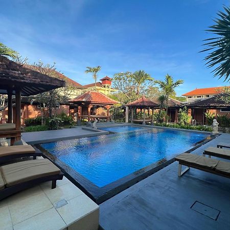 Ayu Lili Garden Hotel Kuta Kuta  Exterior photo